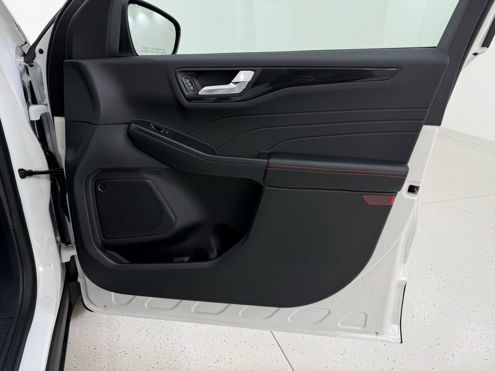 New 2026 Ford Escape ST-Line w/ Tech Pack #1 image 27