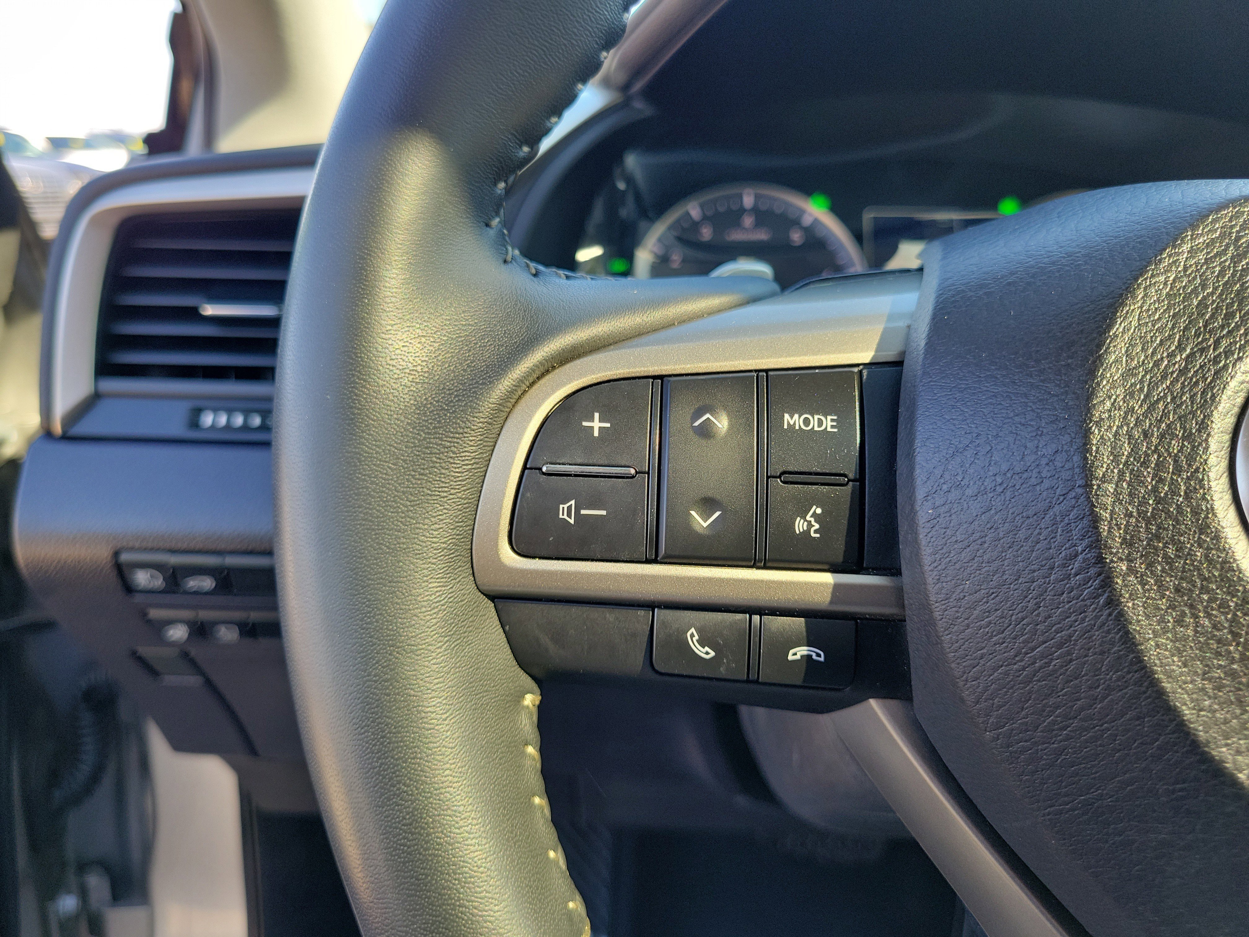 Used 2022 Lexus RX 350 FWD w/ Premium Package image 22