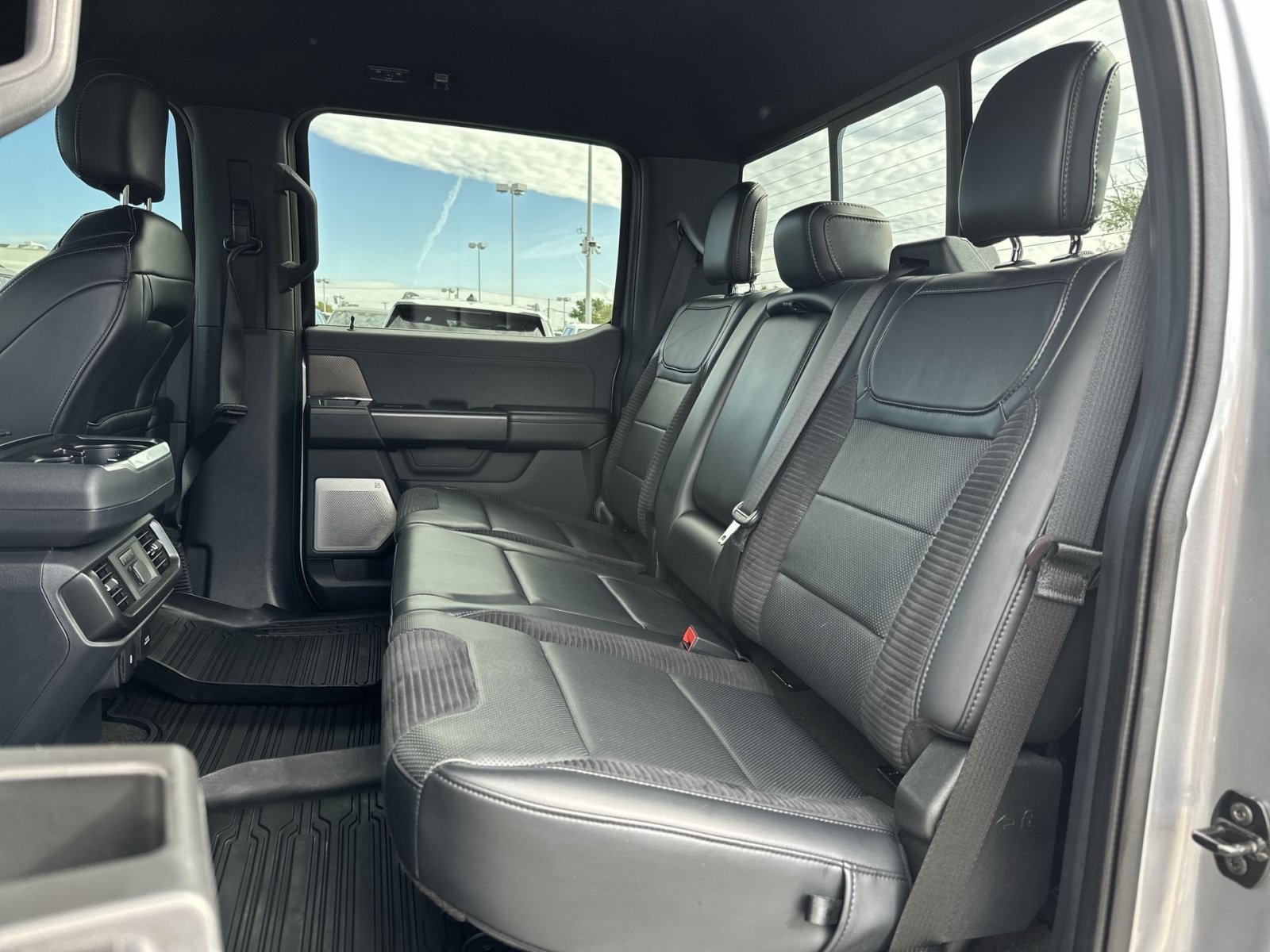 Used 2022 Ford F150 Raptor w/ Equipment Group 801A High AWD/4WD image 25