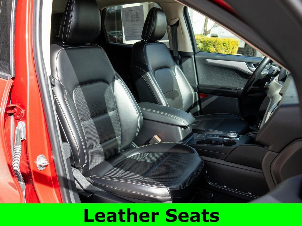 Used 2020 Ford Escape SEL image 9