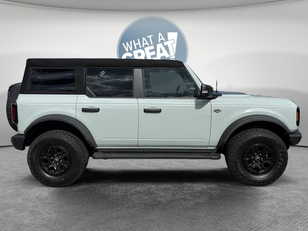 Used 2024 Ford Bronco Wildtrak image 2