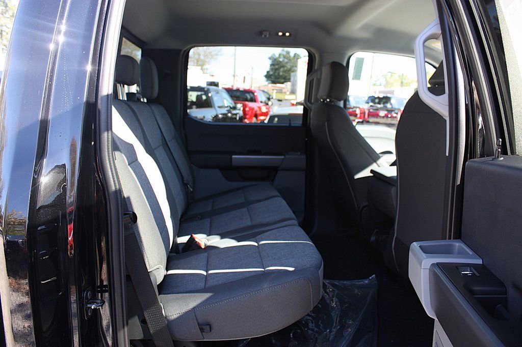 New 2026 Ford F250 XL w/ STX Appearance Package image 18