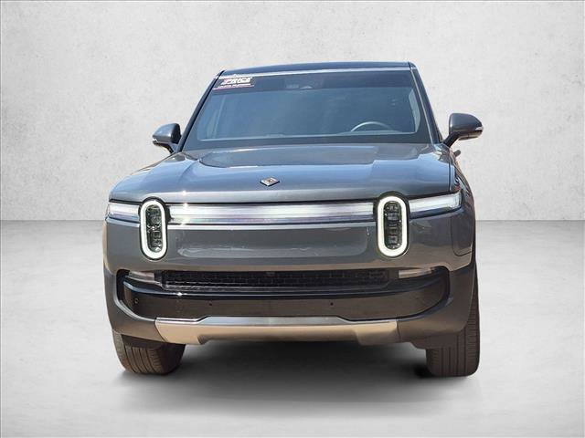 Used 2025 Rivian R1S Adventure Dual AWD/4WD image 2