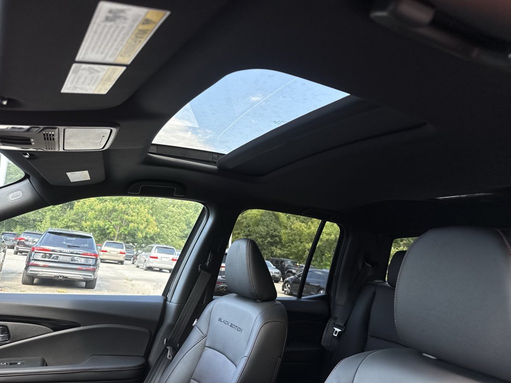 New 2026 Honda Ridgeline Black Edition image 16