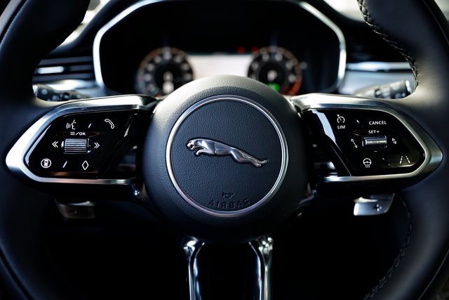 New 2026 Jaguar F-PACE R-Dynamic S AWD/4WD image 36