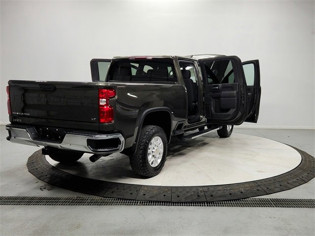Used 2022 Chevrolet Silverado 3500 LT w/ Convenience Package image 15
