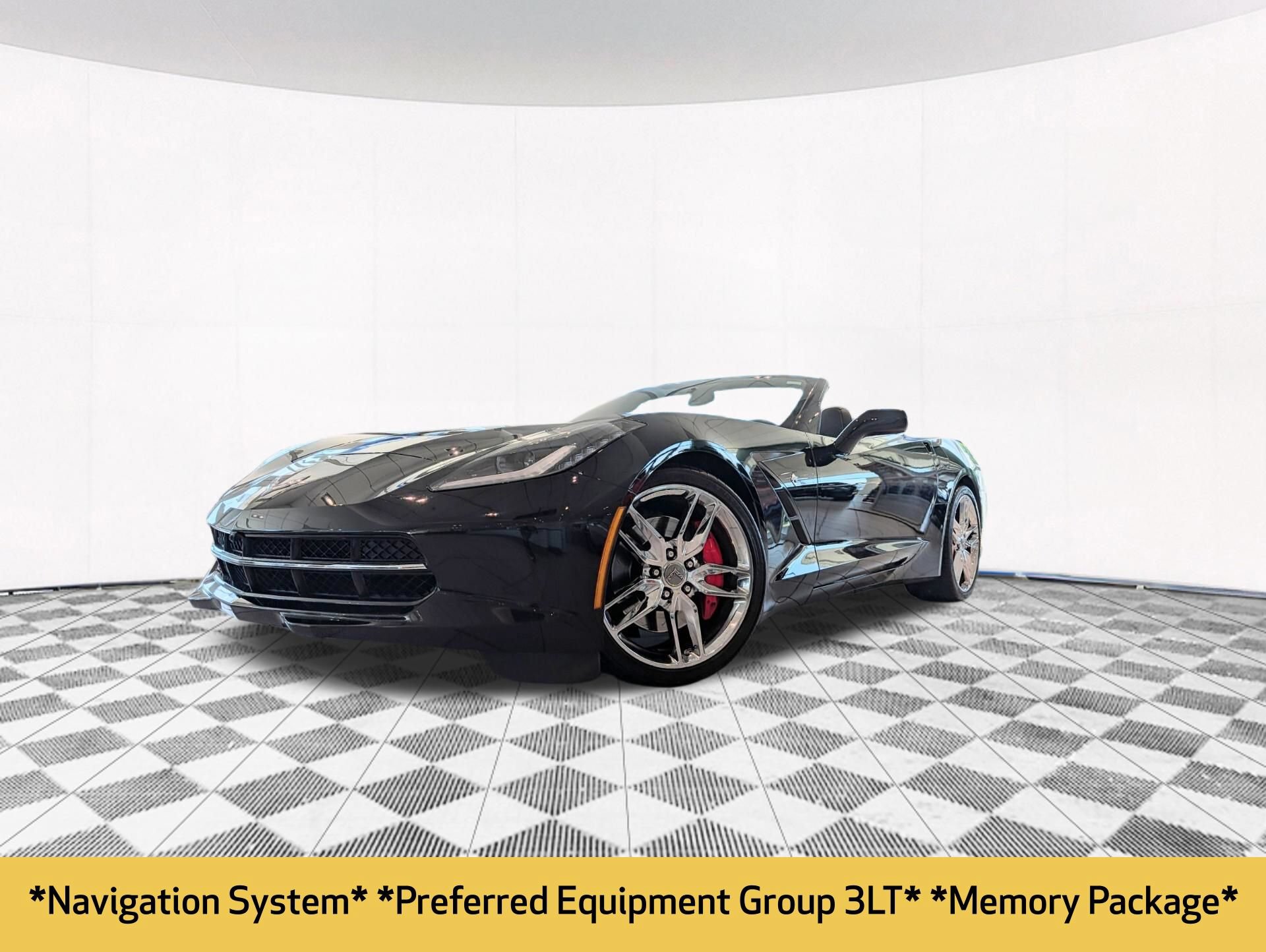 Used 2014 Chevrolet Corvette Stingray Convertible w/ 3LT Preferred Equipment Group RWD image 2