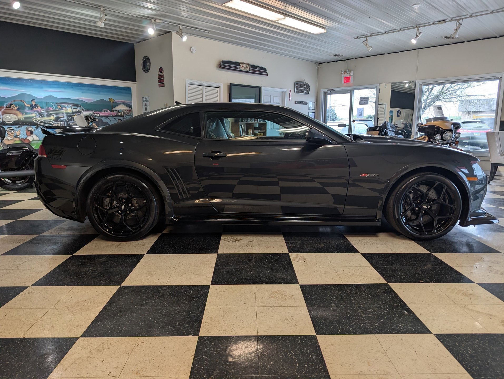 Used 2015 Chevrolet Camaro Z/28 RWD image 17