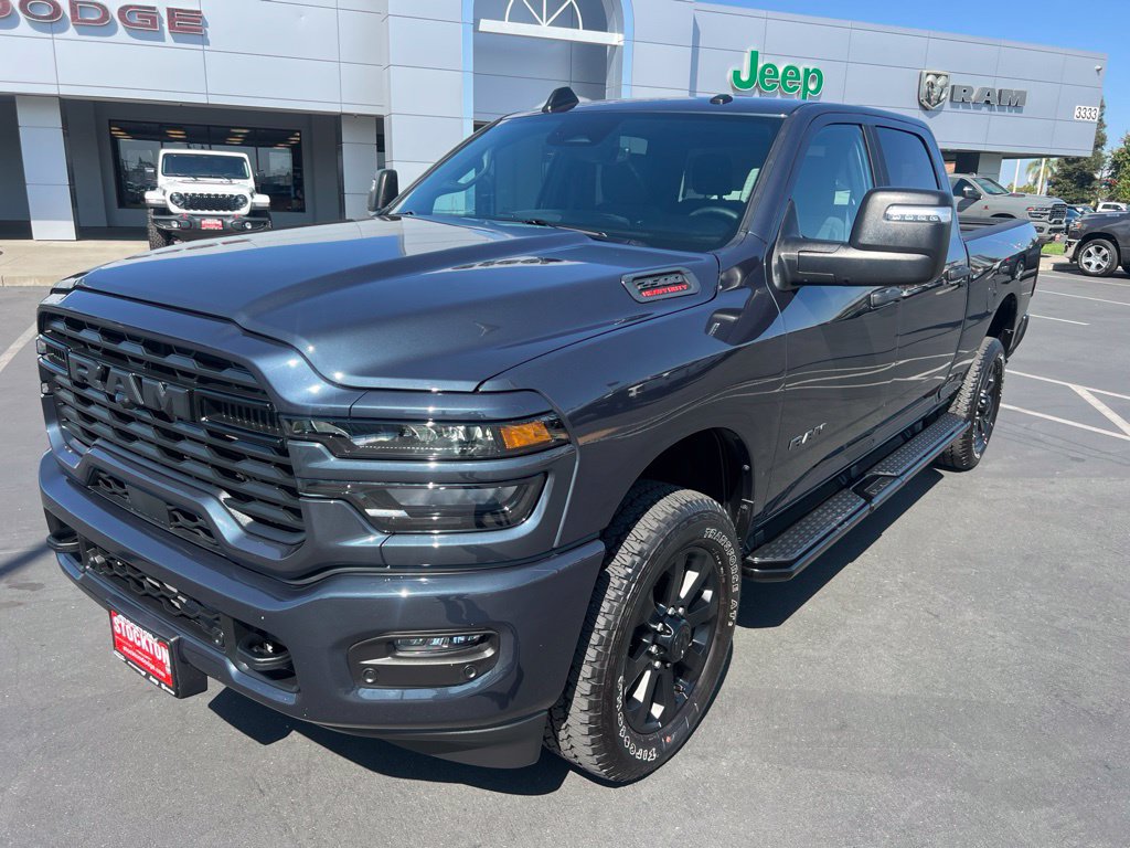 Used 2026 RAM 2500 Big Horn AWD/4WD image 5