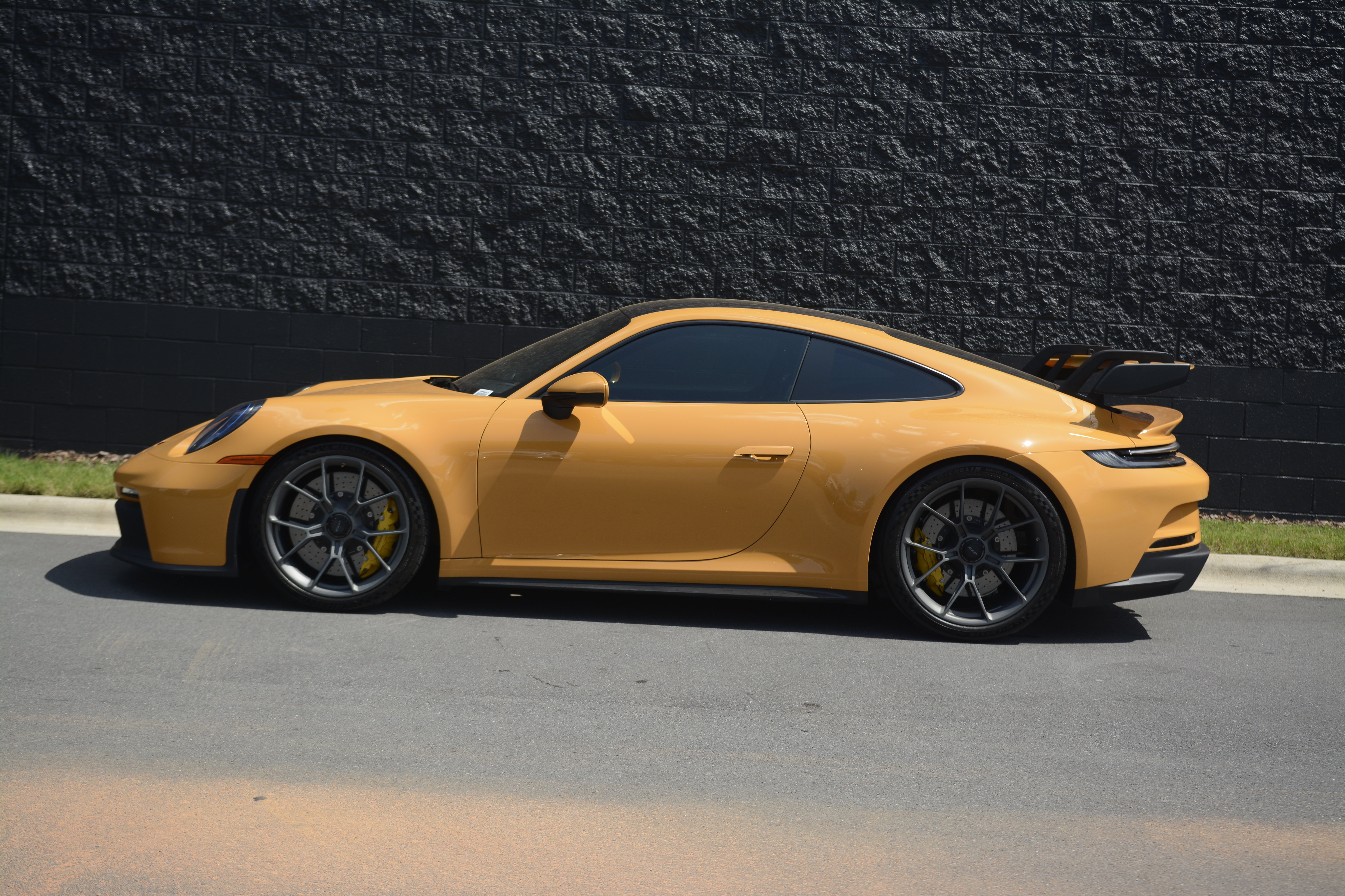 Certified 2022 Porsche 911 GT3 RWD image 2