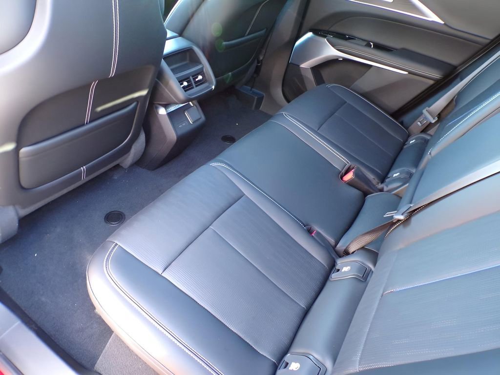 New 2025 Cadillac Lyriq Sport image 7