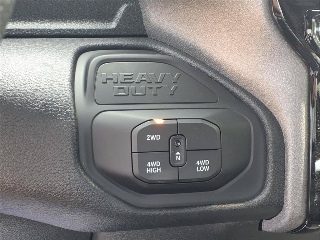 New 2026 RAM 2500 Tradesman AWD/4WD image 9