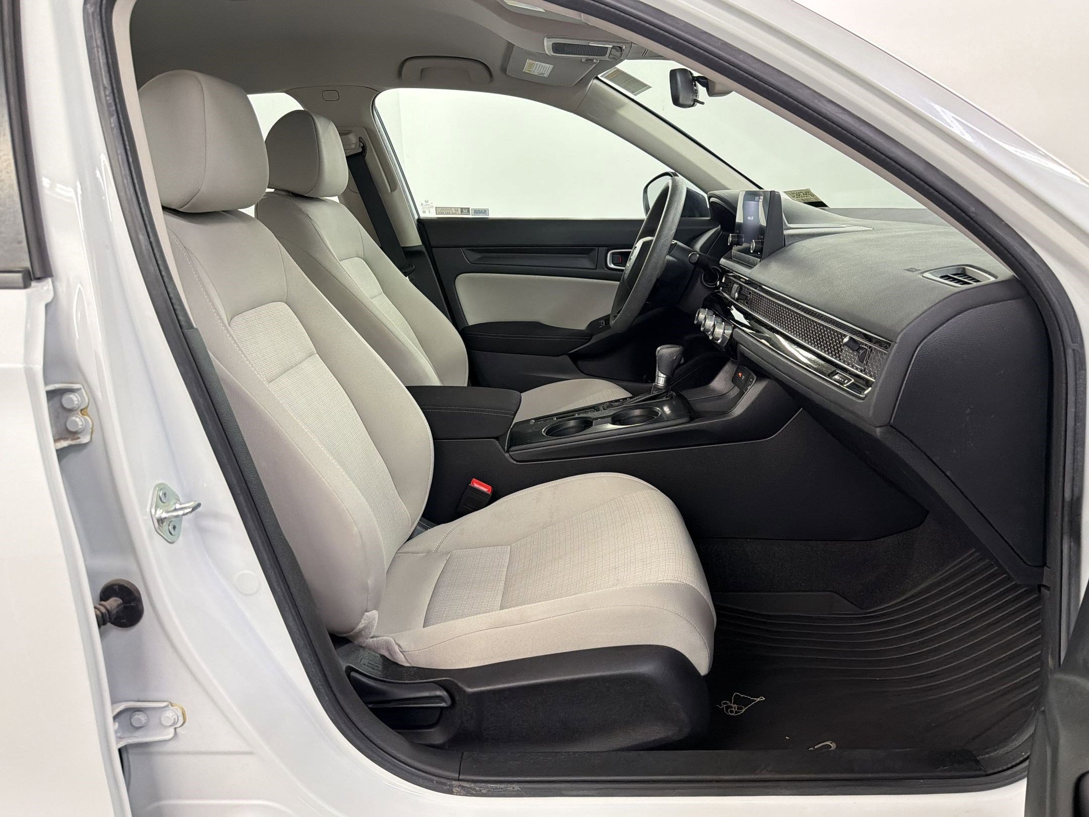 Certified 2023 Honda Civic LX image 33