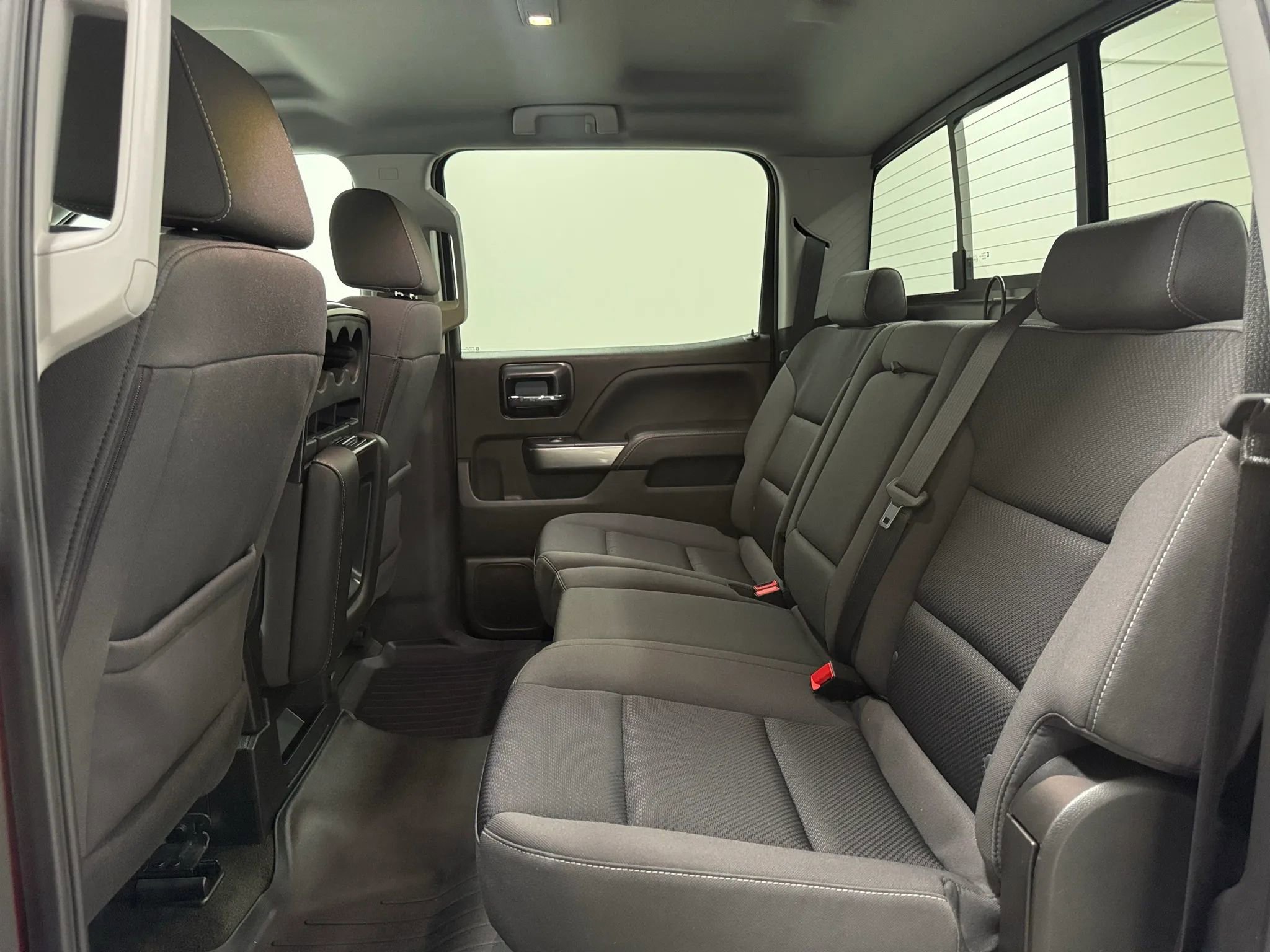 Used 2018 Chevrolet Silverado 1500 LT w/ Texas Edition RWD image 15