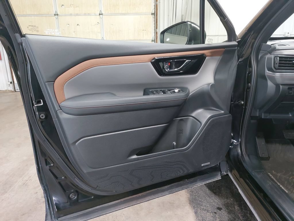 Used 2025 Subaru Forester Sport w/ Popular Package #1 AWD/4WD image 26