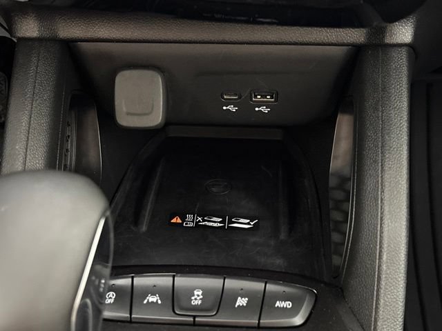 Used 2024 Chevrolet TrailBlazer LT w/ Convenience Package AWD/4WD image 33