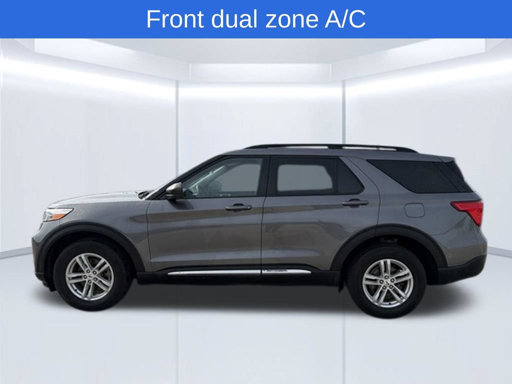 Used 2024 Ford Explorer XLT w/ Equipment Group 202A AWD/4WD image 6