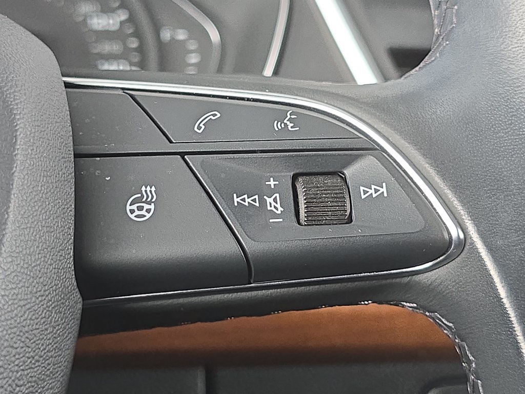 Used 2023 Audi Q5 2.0T Premium w/ Convenience Package AWD/4WD image 13