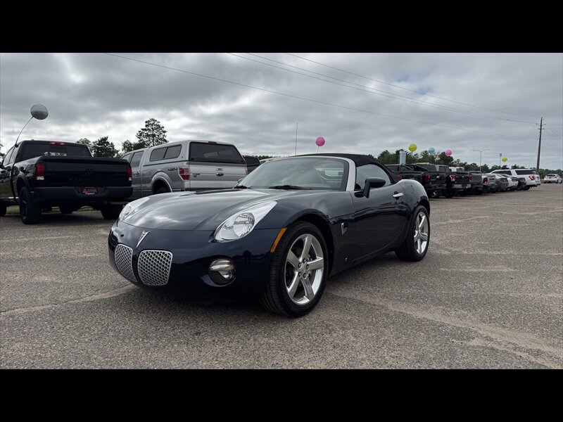 Used 2006 Pontiac Solstice Convertible w/ Premium Package
