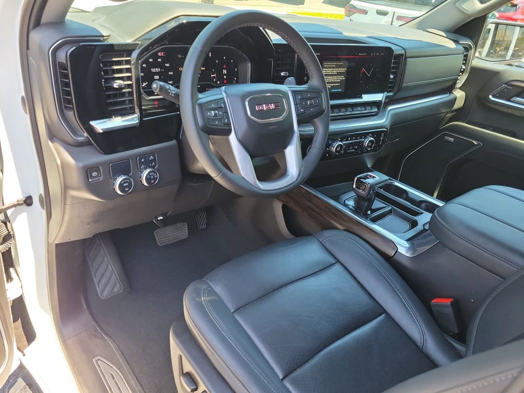 Used 2024 GMC Sierra 1500 SLT w/ SLT Premium Package image 21