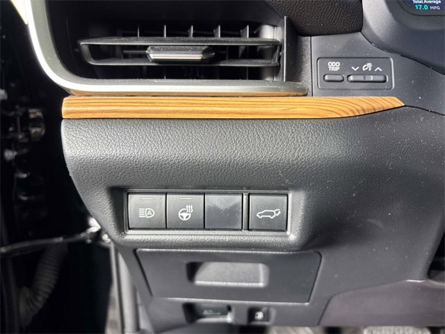 Used 2024 Toyota Grand Highlander Platinum image 20