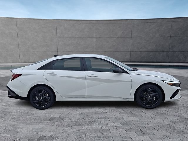New 2026 Hyundai Elantra Sport FWD image 8