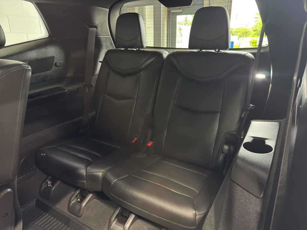 Used 2023 Cadillac XT6 Luxury AWD/4WD image 12