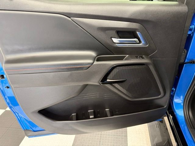 Used 2025 Chevrolet Silverado EV RST AWD/4WD image 19