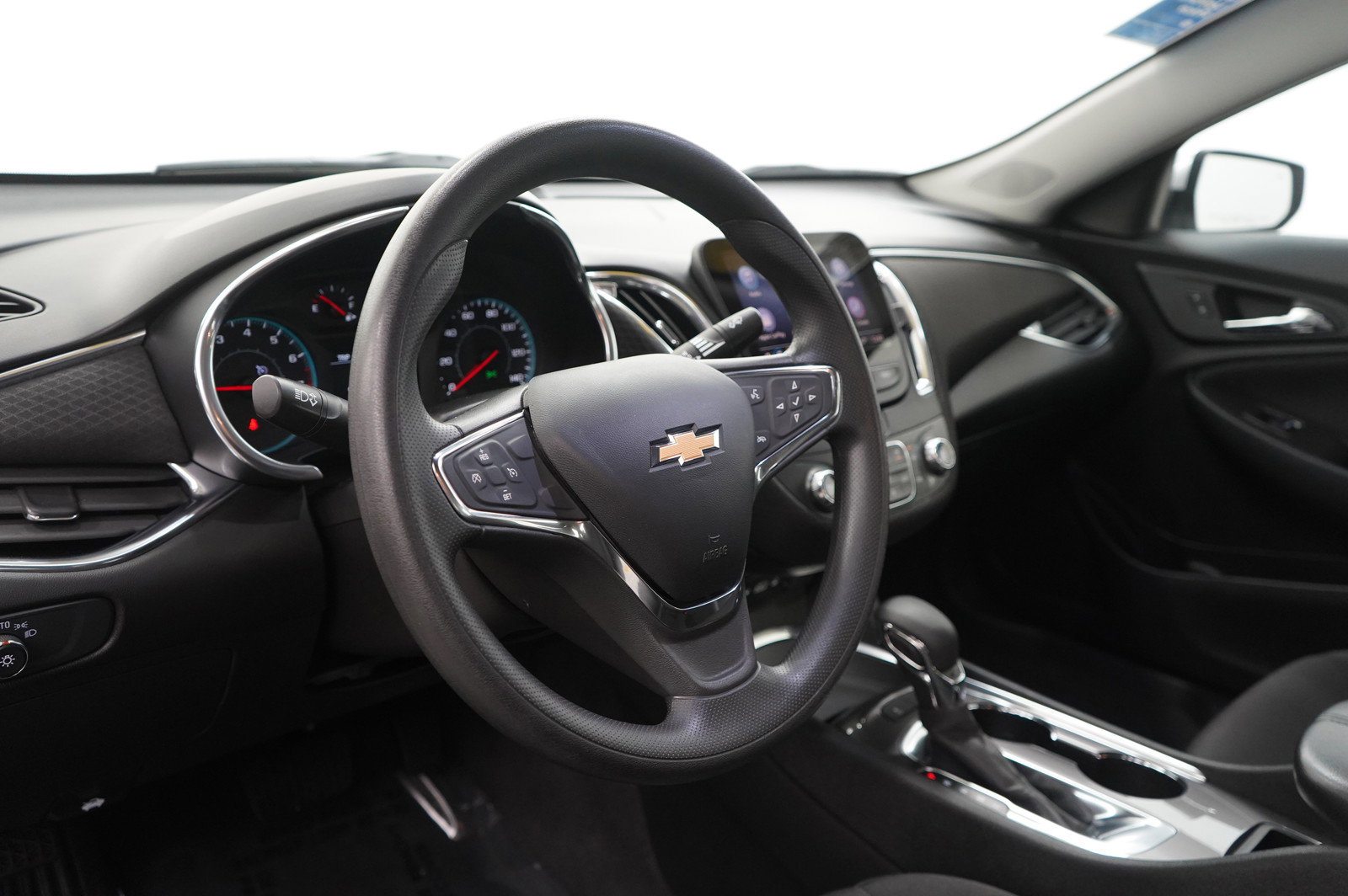 Used 2021 Chevrolet Malibu LT image 15