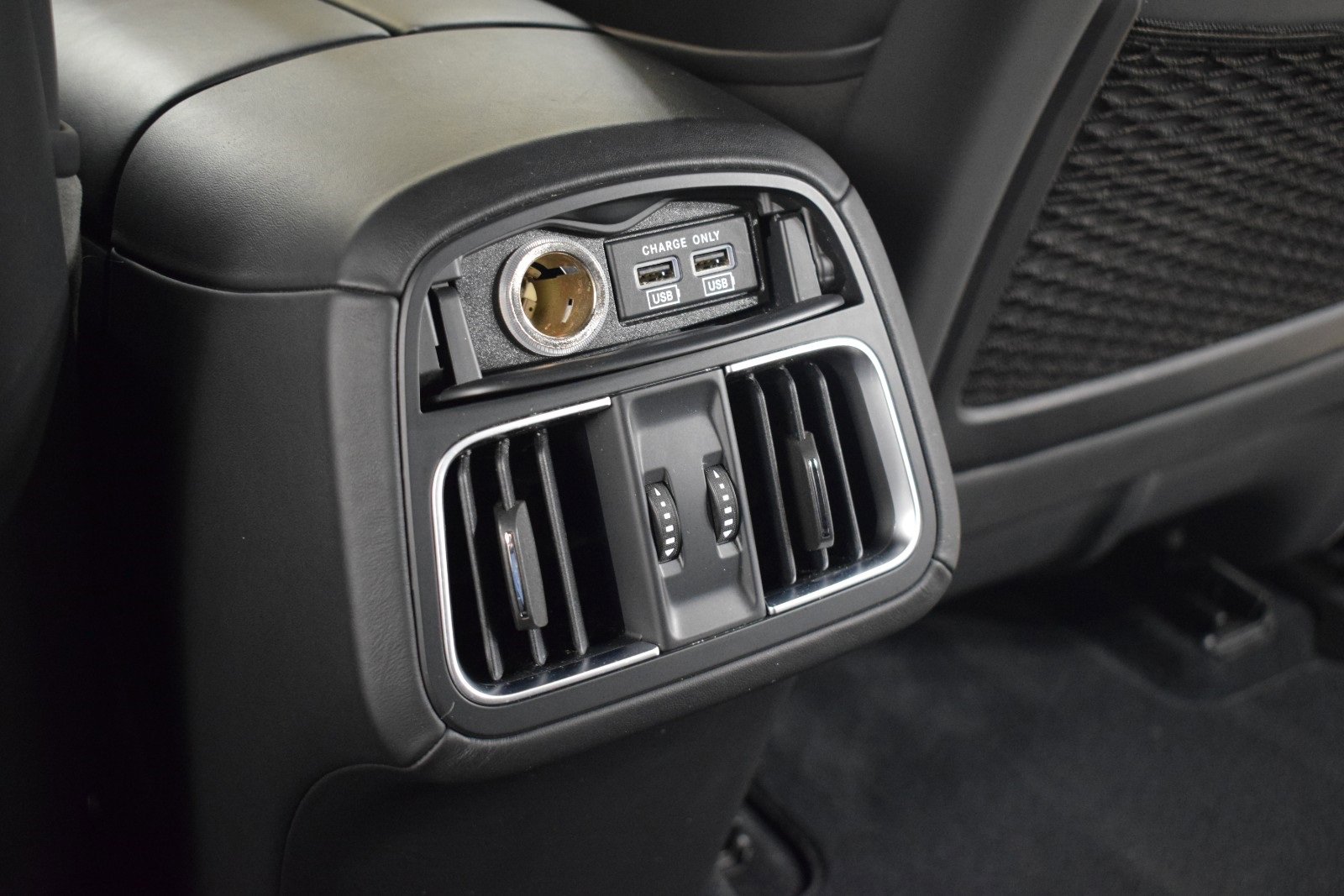 Certified 2022 Maserati Levante Modena image 21