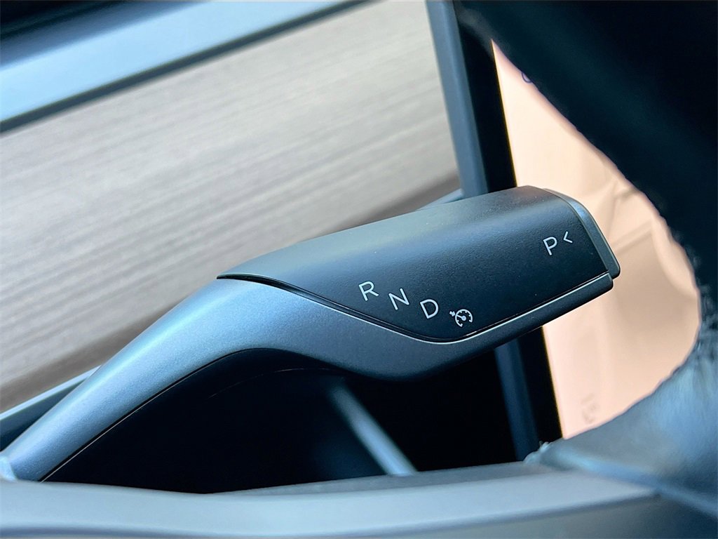 Used 2018 Tesla Model 3 Long Range image 15