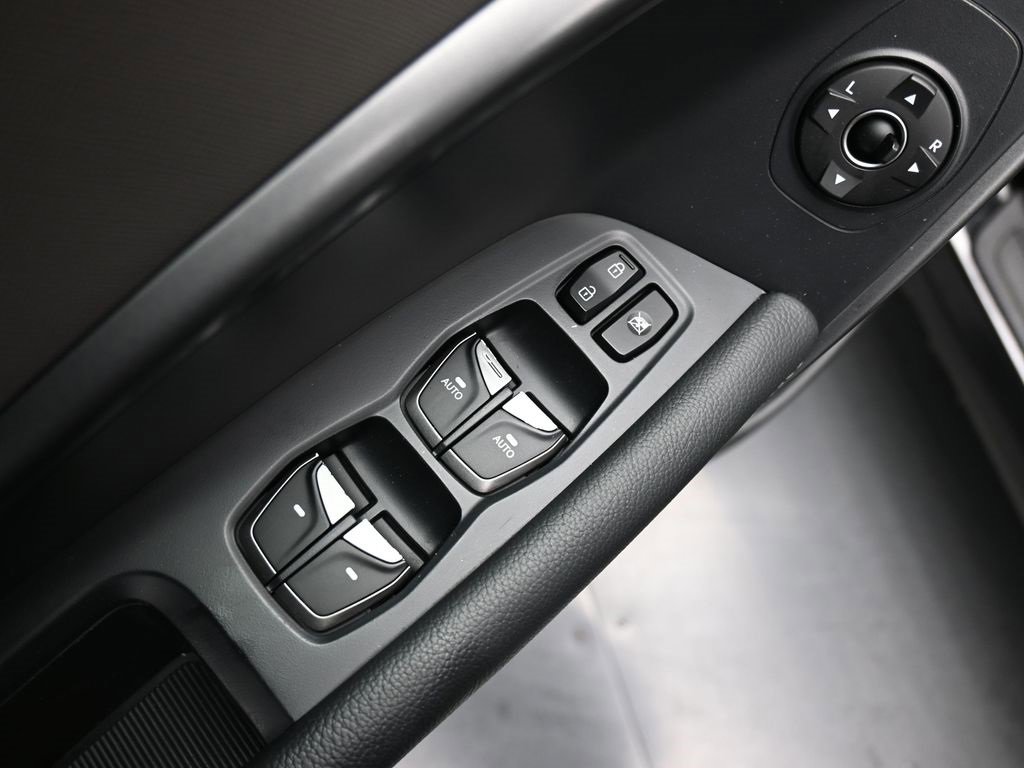 Used 2018 Hyundai Santa Fe Sport w/ 2.4L Value Package 02 image 31