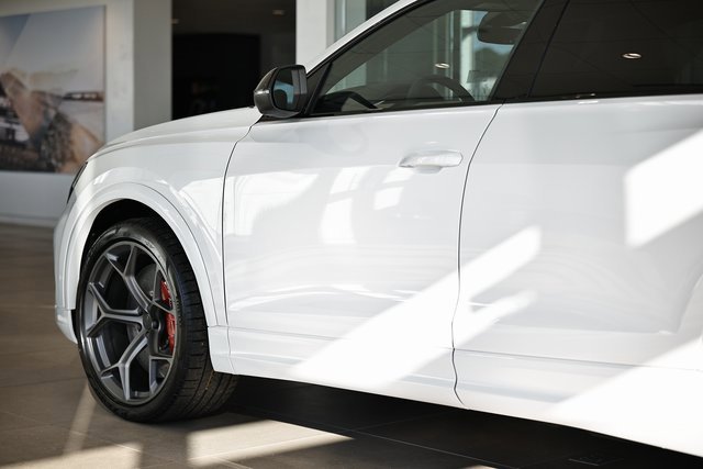 New 2026 Audi RS Q8 performance image 7