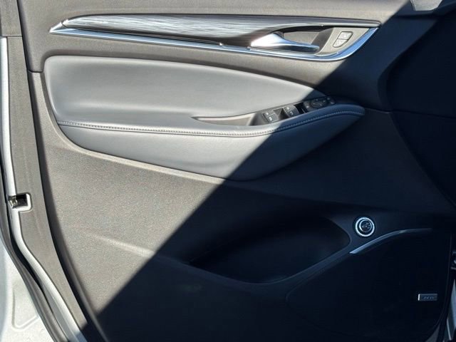 Used 2021 Buick Enclave Essence w/ Sound and Sites Package image 16