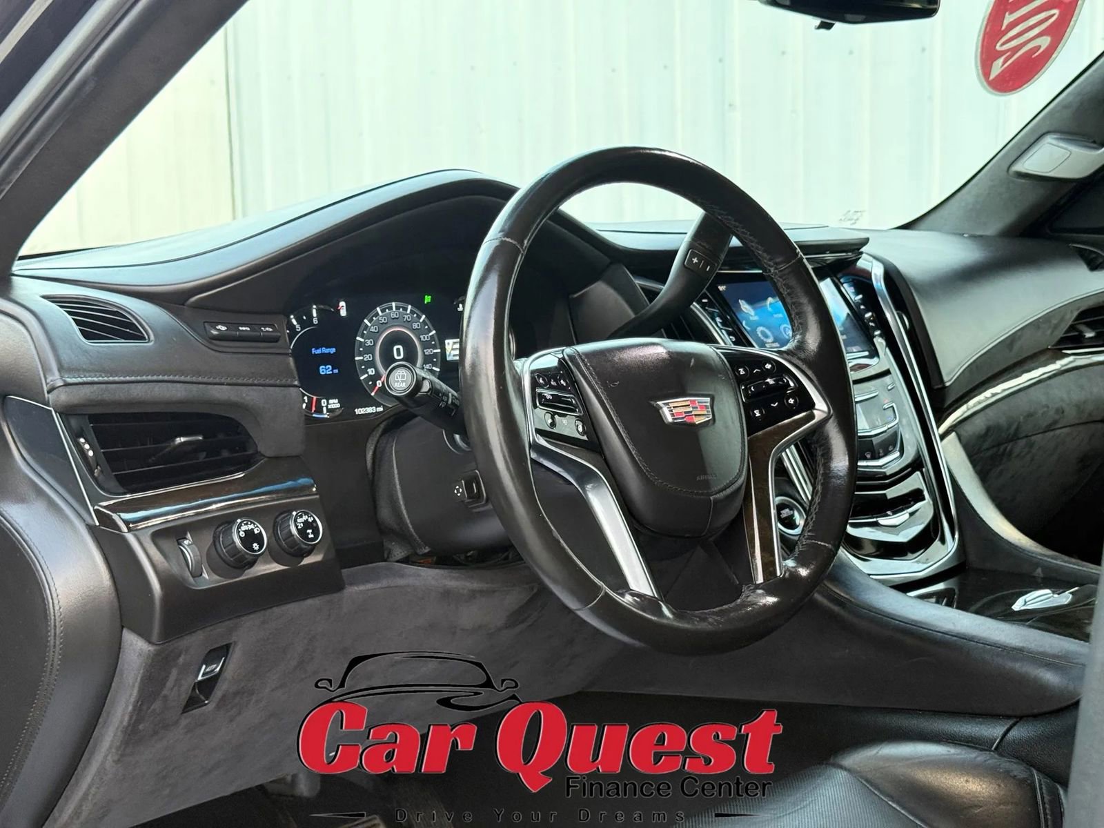 Used 2017 Cadillac Escalade ESV Platinum AWD/4WD image 10