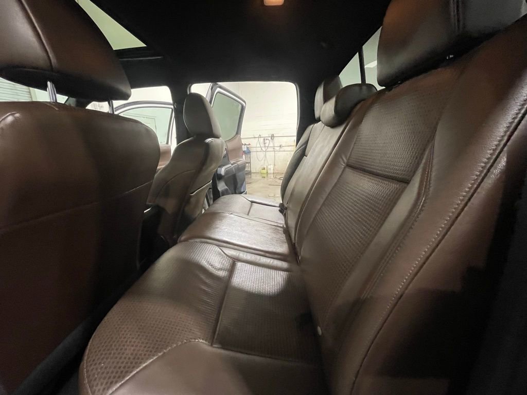 Used 2016 Toyota Tacoma Limited w/ Towing Package AWD/4WD image 14