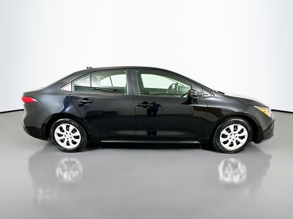 Certified 2024 Toyota Corolla LE FWD image 4