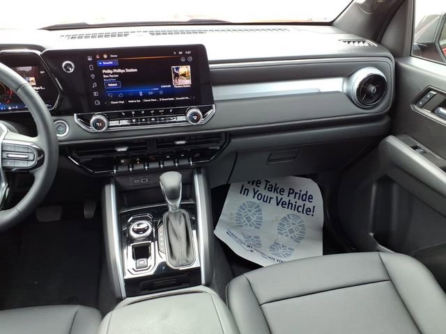 Used 2024 Chevrolet Colorado LT w/ LT Convenience Package III AWD/4WD image 15