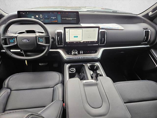 New 2027 Ford Expedition Platinum w/ Stealth Performance Package AWD/4WD image 11