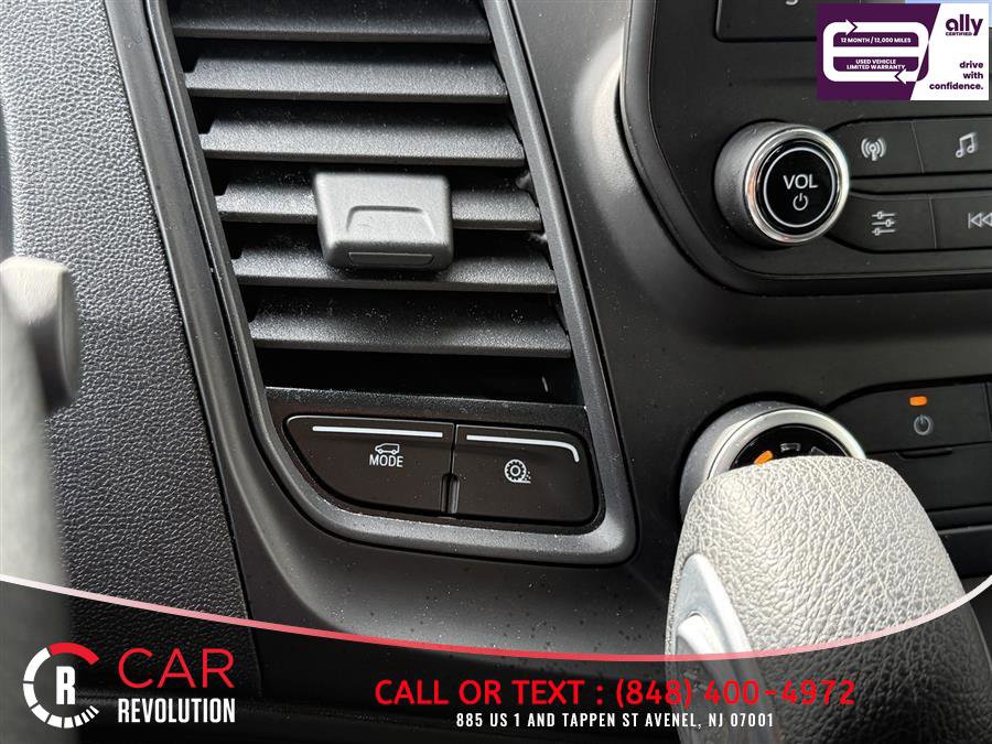 Used 2025 Ford Transit 250 148 Medium Roof RWD image 12