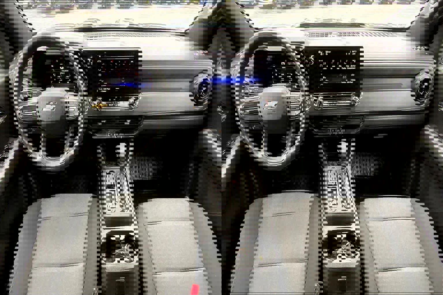 Used 2023 Chevrolet Colorado W/T image 14