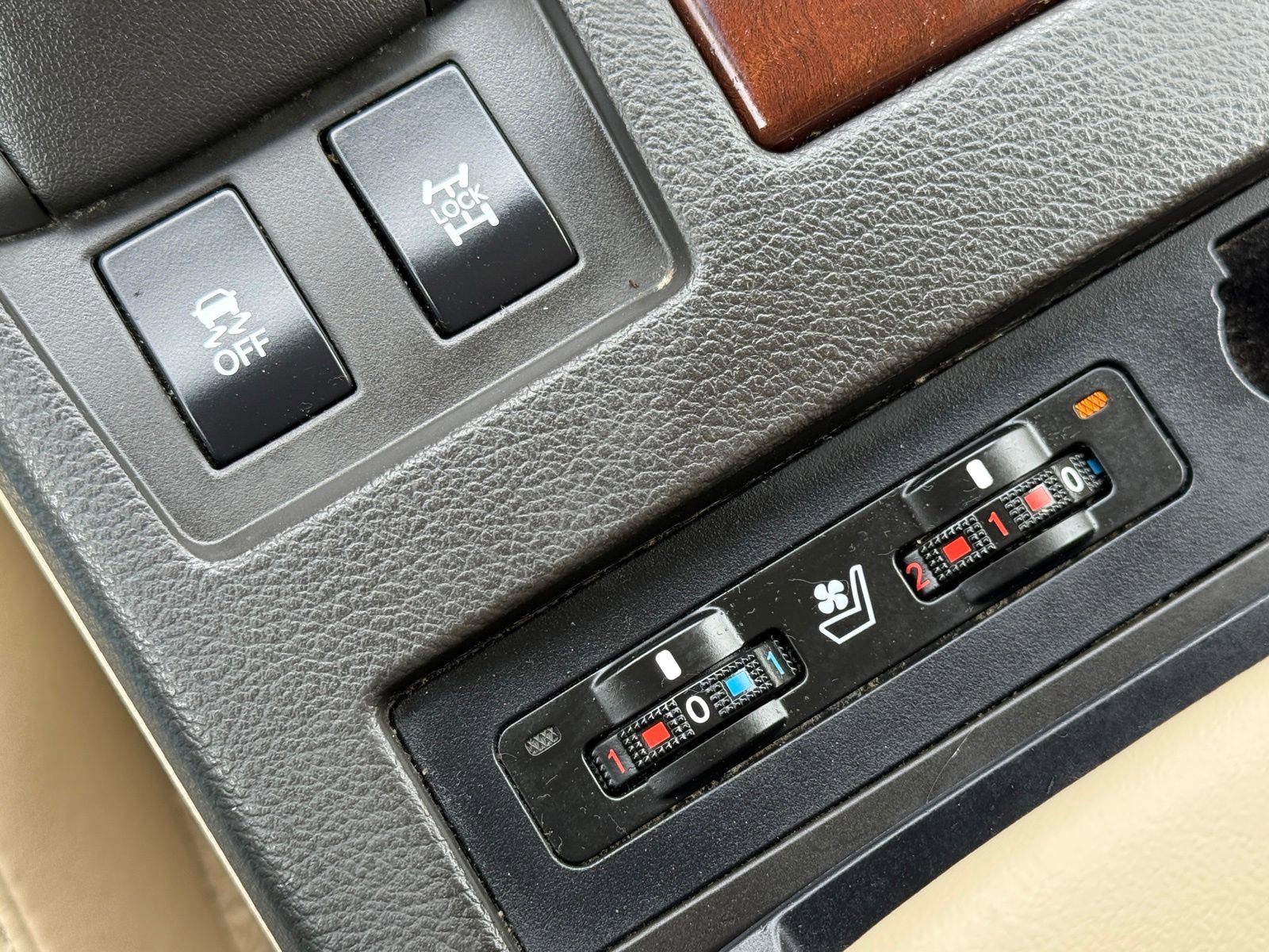 Used 2015 Lexus RX 350 AWD image 33