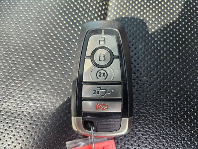Used 2019 Ford F150 Raptor w/ Equipment Group 802A Luxury AWD/4WD image 29