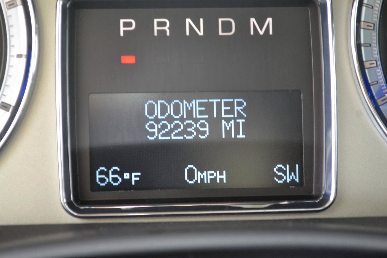 Used 2014 Cadillac Escalade Premium AWD/4WD image 20