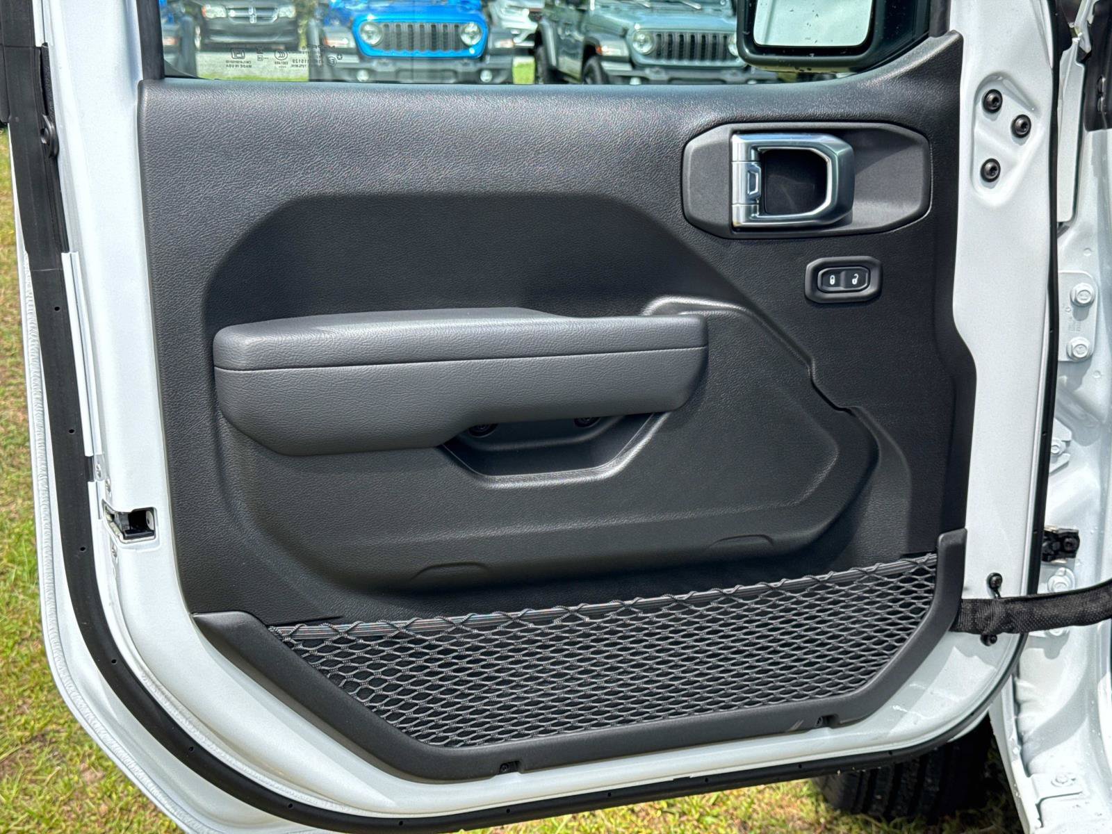 New 2026 Jeep Wrangler Unlimited Sport AWD/4WD image 16