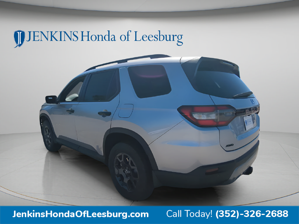 New 2026 Honda Pilot TrailSport image 5