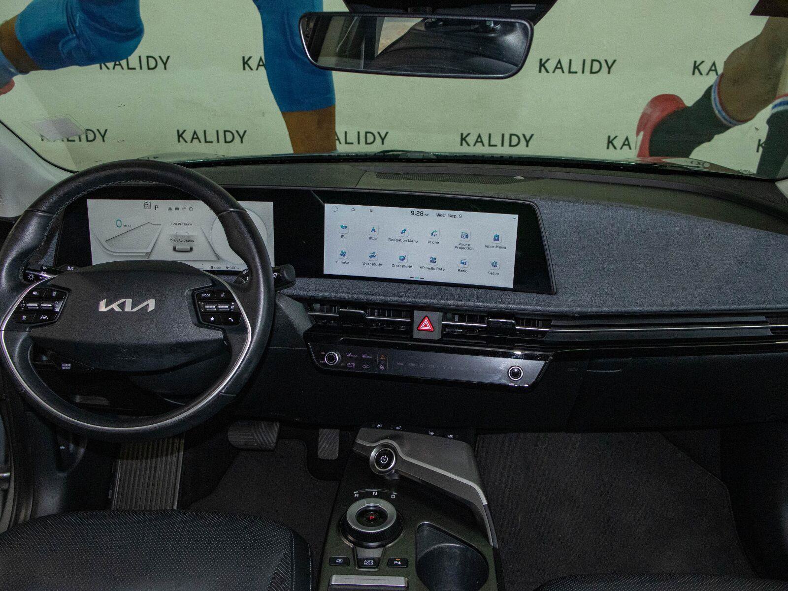 Used 2023 Kia EV6 Wind RWD image 3