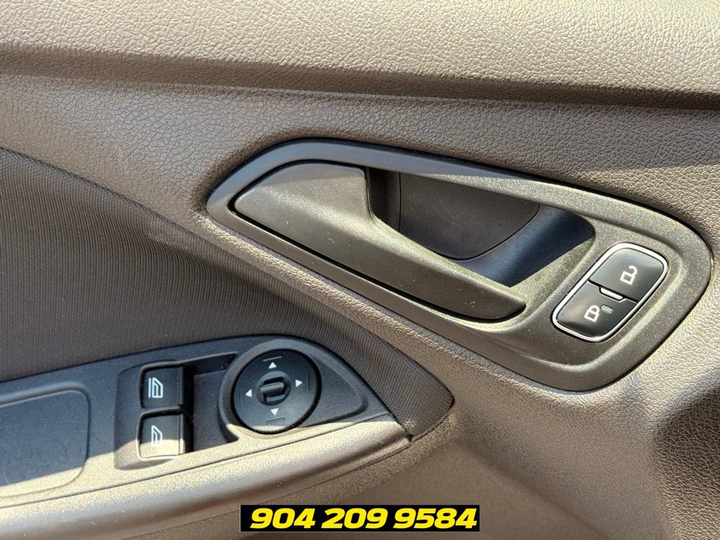 Used 2016 Ford Focus S FWD image 15