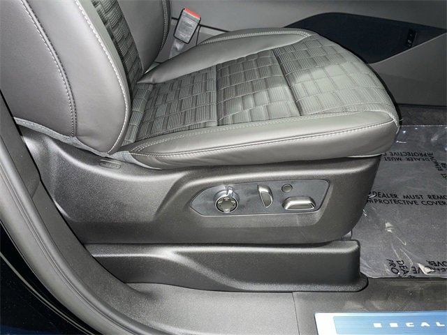 New 2026 Cadillac Escalade Platinum Sport w/ LPO, ONYX Package image 25