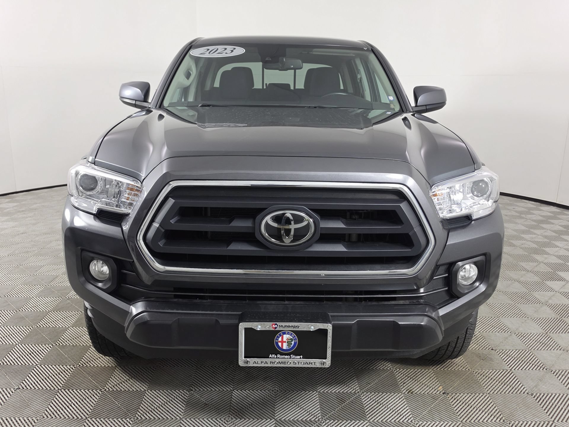 Used 2023 Toyota Tacoma SR5 AWD/4WD image 36
